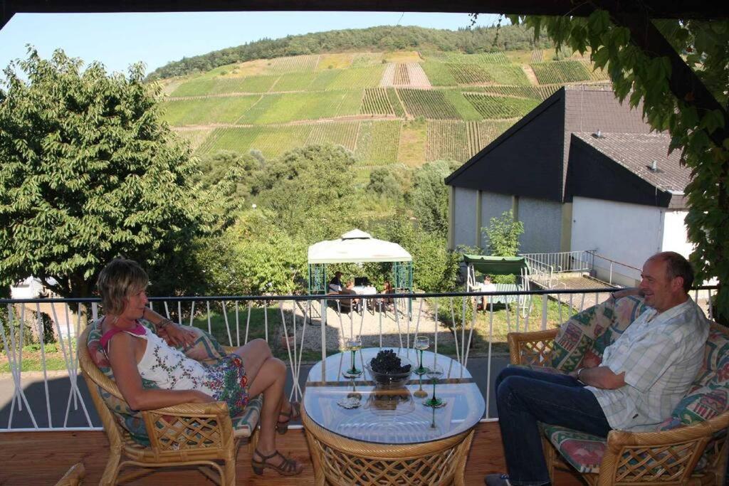 Ferienwohnung „Schwalbennest“ Reil/Mosel Экстерьер фото